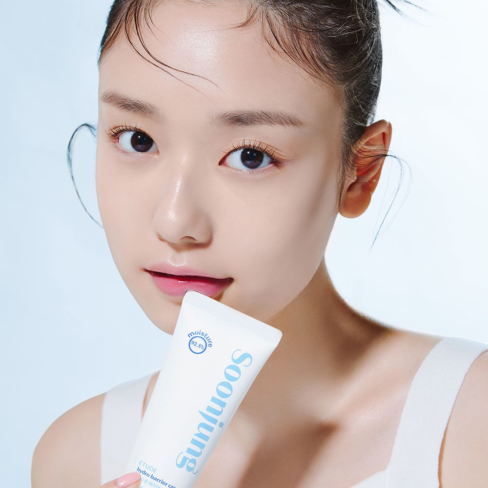 Etude SoonJung Hydro Barrier Cream (Tube) Hydration - Locks in Moisture for 24 Hours